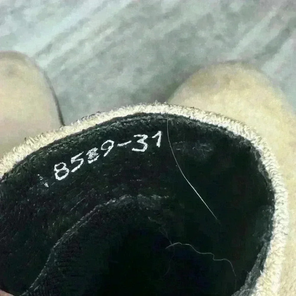 Beige Chelsea Boots Men Flock Slip-On Business Men Short
Boots Size 39 - Picture 5 of 11